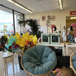 Hobby Lobby - Lobby area