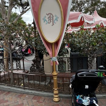 Plaza Inn - American Near Me - Anaheim, California Plaza Inn - American Near Me - Anaheim, California