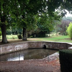 Abbaye Notre Dame du Bec-Hellouin