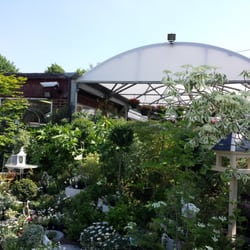 Neal's Nurseries