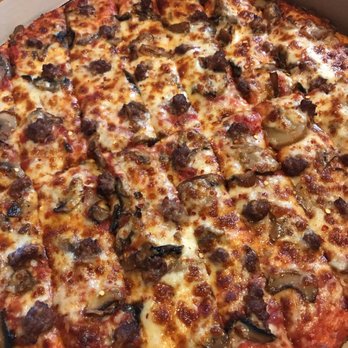 Johnny's Pizza House - Pizza Near Me - Monroe, Louisiana Johnny's Pizza House - Pizza Near Me - Monroe, Louisiana