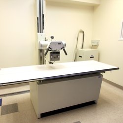 CareSpot Urgent Care - Tamarac - CareSpot Xray table