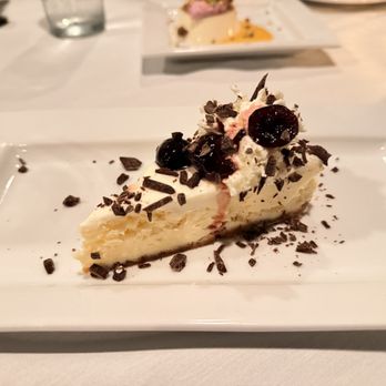 Nino's - Italian Near Me - Baton Rouge, Louisiana