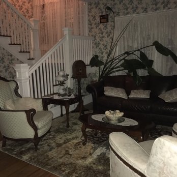 Atlantic House Bed & Breakfast - Hotels Near Me - Ocean City, Maryland
