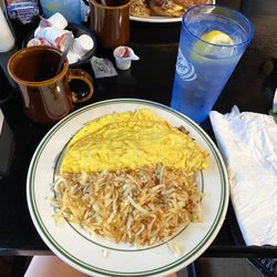Union Street Diner - Corned Beef Hash Omelette