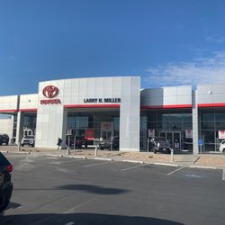 LARRY H. MILLER TOYOTA MURRAY - 50 Photos & 205 Reviews - 5650 S State ...
