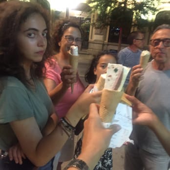 Los Italianos - Ice Cream & Frozen Yogurt Near Me - Granada, GR