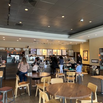 Starbucks - Seating area - Coffee & Tea Near Me - Gustine, California