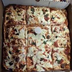 Delio's Pizza - Grandma pie