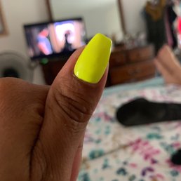 It took them two try's to paint my nails and they are clumpy and bubbly as hell. I also got nail fungus from them . They are gross.