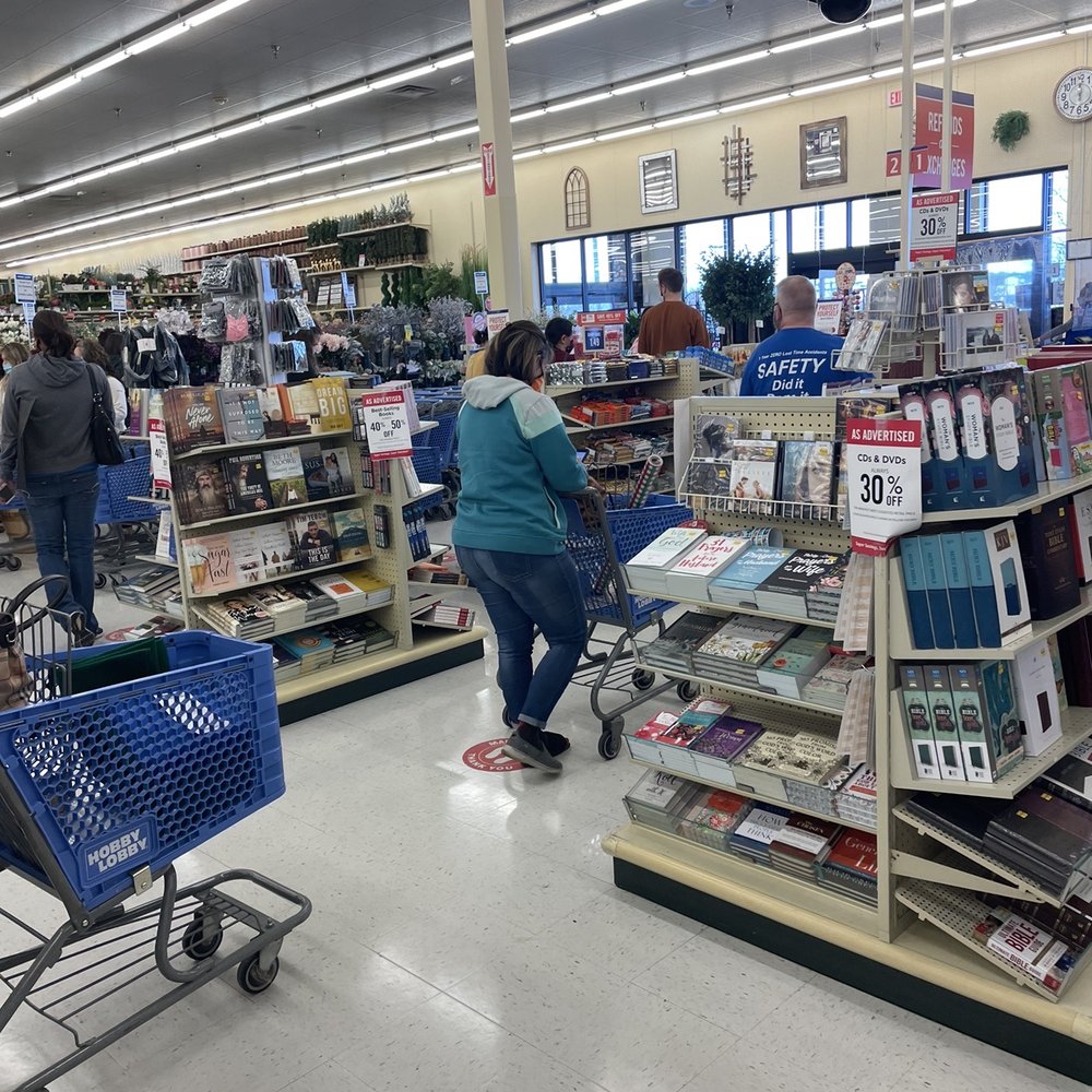 Hobby Lobby - Checkout lines get very busy on the weekends! - Arts & Crafts Near Me - Nicholasville, Kentucky