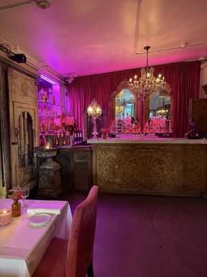 SUR Restaurant and Lounge by null