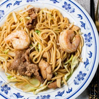 Foo Chow Restaurant - House Special Chow Mein - Chinese Near Me - Los Angeles, California Foo Chow Restaurant - House Special Chow Mein - Chinese Near Me - Los Angeles, California