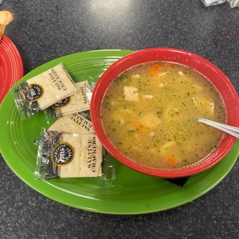 Anna's Italian Restaurant - Pizza Near Me - Hampton, Virginia