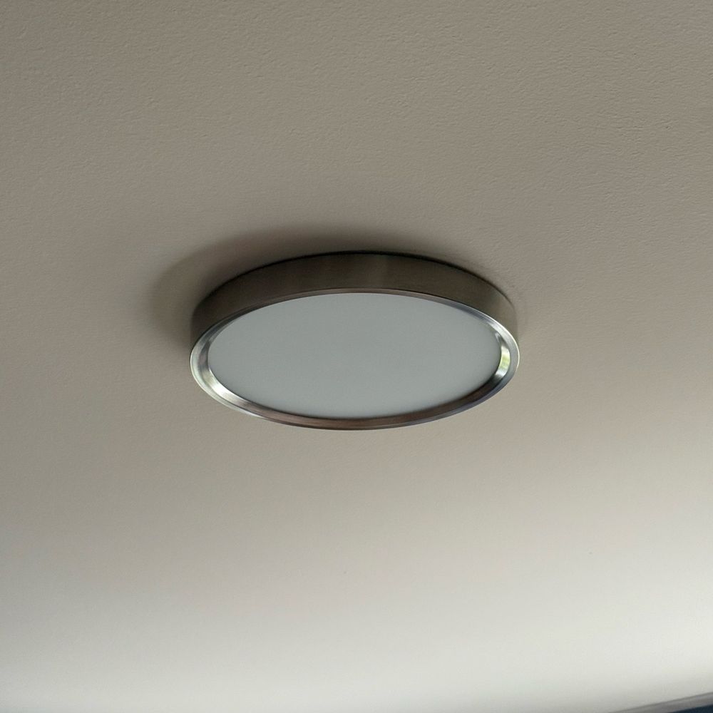 Handy Yurii - New light for bedroom - Handyman Near Me - Auburn, Washington Handy Yurii - New light for bedroom - Handyman Near Me - Auburn, Washington