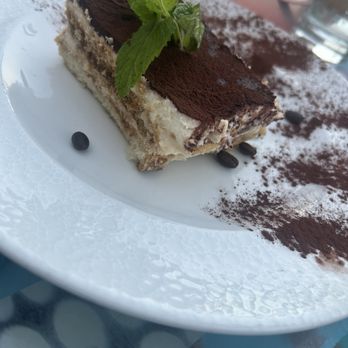 Geoffrey's Malibu - Seafood Near Me - Malibu, California