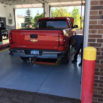 Big Ray's Quick Lube - Oil Change Stations Near Me - Hartland, Michigan Big Ray's Quick Lube - Oil Change Stations Near Me - Hartland, Michigan