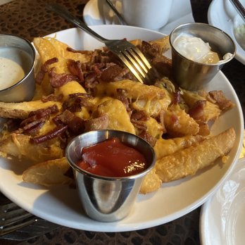 Fireside Lounge - Loaded fries - Lounges Near Me - Silverton, Oregon
