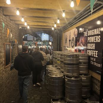 The Brazen Head - Pubs Near Me - Dublin, D