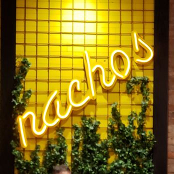 Guzman y Gomez - Naperville - Wall art - Mexican Near Me - Naperville, Illinois