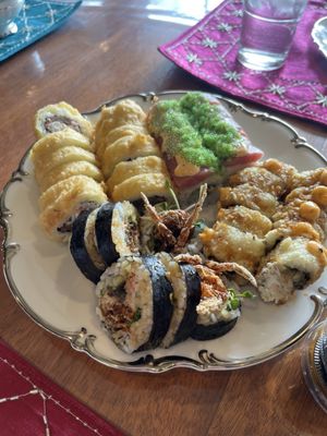 Yellowfinn Grill & Sushi Bar by null