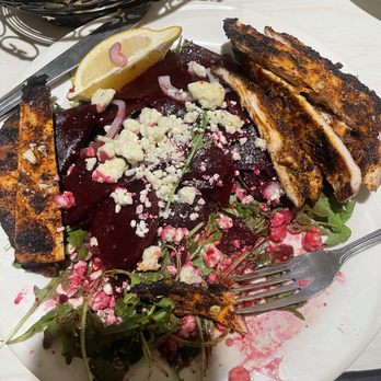 Reservoir Tavern - Beet salad with Chicken - Italian Near Me - Boonton, New Jersey Reservoir Tavern - Beet salad with Chicken - Italian Near Me - Boonton, New Jersey