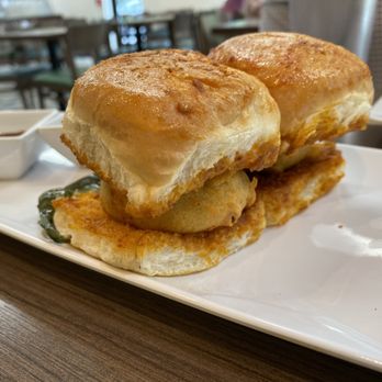 Honest Indian Restaurant  - Vada-Pav - Indian Near Me - Sharonville, Ohio