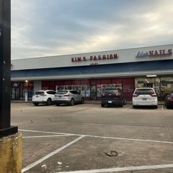Kim's Fashion - Front - Women's Clothing Near Me - Houston, Texas Kim's Fashion - Front - Women's Clothing Near Me - Houston, Texas