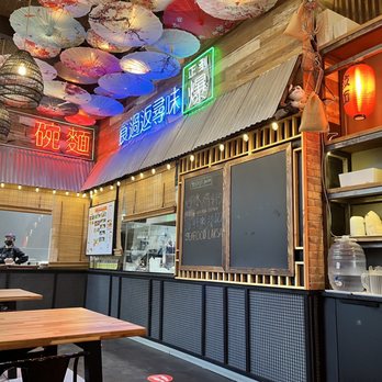 Noodlecraft - Decor - Chinese Near Me - Long Island City, New York Noodlecraft - Decor - Chinese Near Me - Long Island City, New York