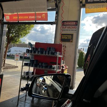 Take 5 Oil Change - Oil Change Stations Near Me - Hendersonville, Tennessee