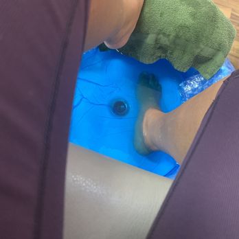 Paris Nail Bar - Mediocre pedicure experience - Nail Salons Near Me - Durham, North Carolina Paris Nail Bar - Mediocre pedicure experience - Nail Salons Near Me - Durham, North Carolina