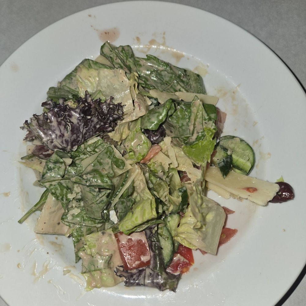Dolce V - Side salad - Italian Near Me - Woodhaven, Michigan