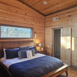 Hidden Hills Cabins