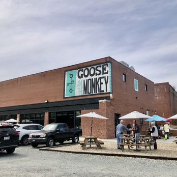 Goose and The Monkey Brew House - Outdoor area - Coffee & Tea Near Me - Lexington, North Carolina