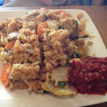 Restaurant Manora - Jambalaya...hadn't quite decided whether to be Cajun or Asian. - Breakfast & Brunch Near Me - Geneva, GE