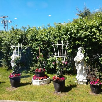 Nautilus Diner - Beautiful view from the window  at booth - Diners Near Me - Massapequa, New York