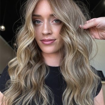 Salon VC - Foiliage by James - Blow Dry/Out Services Near Me - Austin, Texas