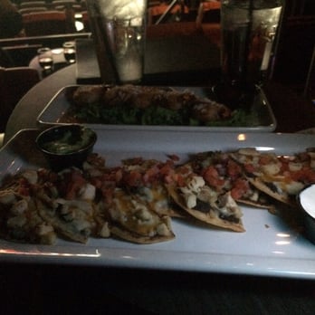 IPIC Redmond - Bite size nachos and coconut shrimp! - Cinema Near Me - Redmond, Washington