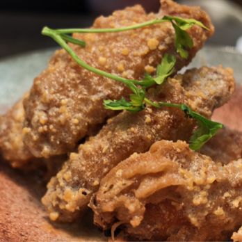 Yi Xin Cafe - Salt egg fried chicken - Hong Kong Style Cafe Near Me - Honolulu, Hawaii Yi Xin Cafe - Salt egg fried chicken - Hong Kong Style Cafe Near Me - Honolulu, Hawaii