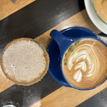 un caffe altamura - Cinnamon shooter and cardamom latte - Cafes Near Me - Manhattan Beach, California un caffe altamura - Cinnamon shooter and cardamom latte - Cafes Near Me - Manhattan Beach, California