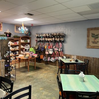 Bella La Brew Coffee Bar - Lots of seating and for those habitual consumerist plenty of good stuff to buy. - Coffee & Tea Near Me - Rockport, Texas Bella La Brew Coffee Bar - Lots of seating and for those habitual consumerist plenty of good stuff to buy. - Coffee & Tea Near Me - Rockport, Texas