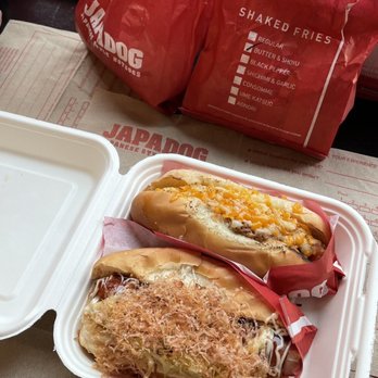 Japadog - Oinko and Love Meat hotdogs - Food Stands Near Me - Richmond, British Columbia