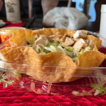 El Pollo Loco - This salad is sad and I ordered a quesadilla that only had 2 pieces instead of 3 ........... it's to hot to complain out here plz do better - Fast Food Near Me - Indio, California