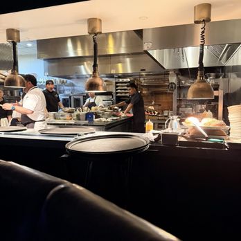 Arnette's Chop Shop - Steakhouses Near Me - Brookhaven, Georgia