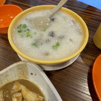 Alice’s Kitchen - Century egg and pork congee - Noodles Near Me - Temple City, California Alice’s Kitchen - Century egg and pork congee - Noodles Near Me - Temple City, California