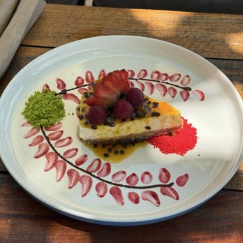 Malecón 21 - Passion fruit cheesecake - Mexican Near Me - Mahahual, ROO