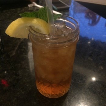 Grace Meat + Three - Sweet tea cocktail - Southern Near Me - St Louis, Missouri