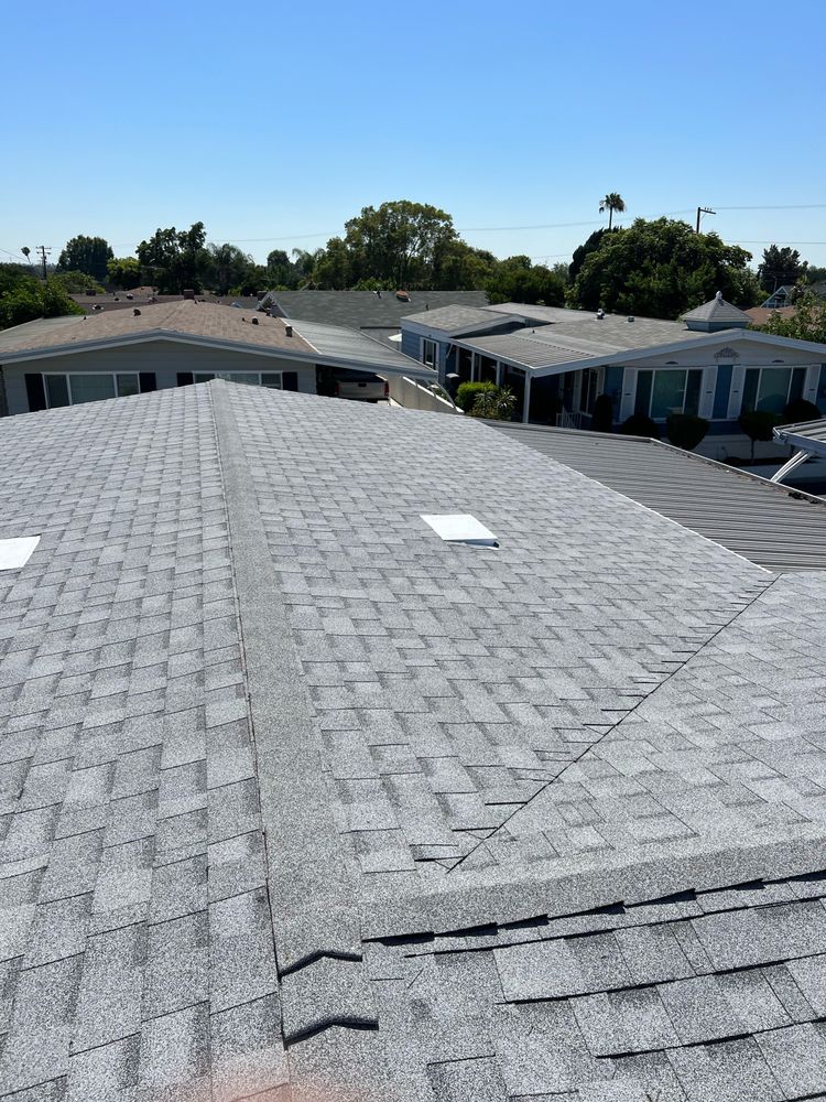 Slide of Castillo’s Roofing Services