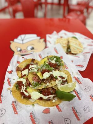 Tacos "El Porky" by null