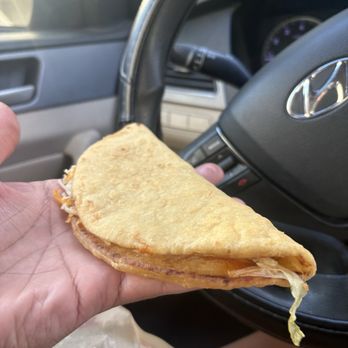Taco Bell - Chalupa Supreme - Fast Food Near Me - El Paso, Texas Taco Bell - Chalupa Supreme - Fast Food Near Me - El Paso, Texas